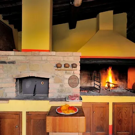 بيت للعطل Tuscan Family With Sauna Bucine